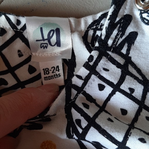 Kids Romper - Picture 3 of 4